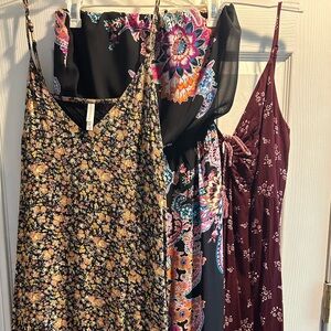 Dress bundle! Maxi dresses and short summer dress